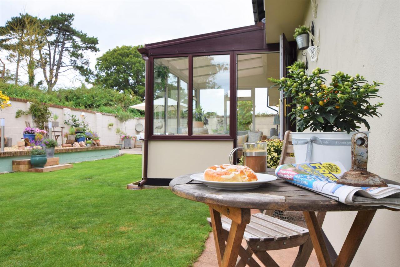 The Old Dairy B&B Lympstone Exterior foto